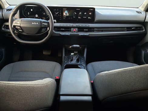 Certified 2025 Kia K4 EX FWD image 18