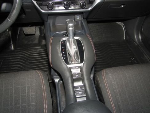 Certified 2023 Honda HR-V Sport image 14