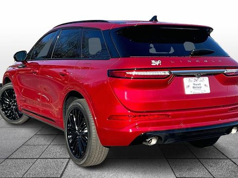 New 2026 Lincoln Corsair Reserve w/ Jet Appearance Package image 3