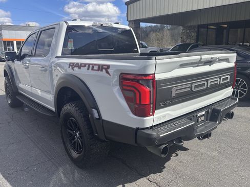 Certified 2024 Ford F150 Raptor AWD/4WD image 8
