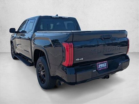 Used 2024 Toyota Tundra SR5 w/ SR5 Convenience Package AWD/4WD image 8