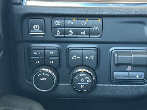 New 2026 Chevrolet Tahoe Z71 w/ Comfort Package image 36