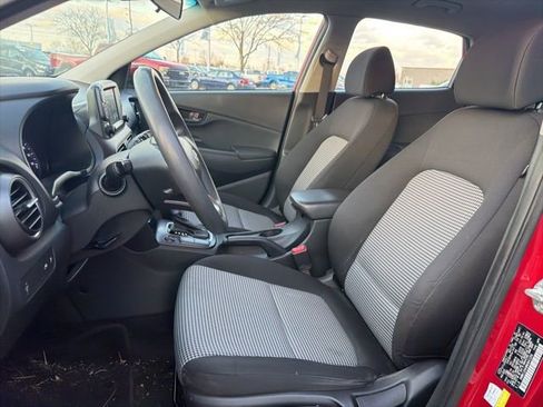 Used 2021 Hyundai Kona SE image 16