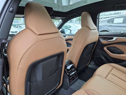 New 2026 Audi A6 Premium Plus AWD/4WD image 17
