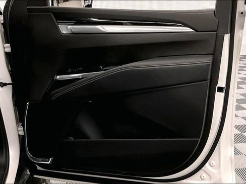 Used 2025 Cadillac Escalade Sport AWD/4WD image 21
