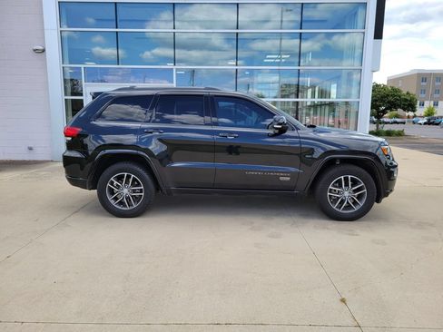 Used 2016 Jeep Grand Cherokee Limited 75th Anniversary AWD/4WD image 4