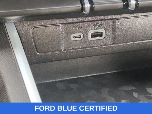 Used 2023 Chevrolet Colorado Trail Boss w/ Technology Package AWD/4WD image 22