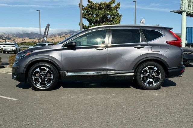 Used 2019 Honda CR-V Touring image 7