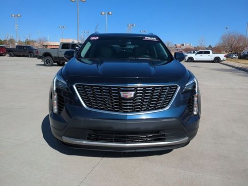Used 2020 Cadillac XT4 Premium Luxury w/ Cold Weather Package FWD image 2