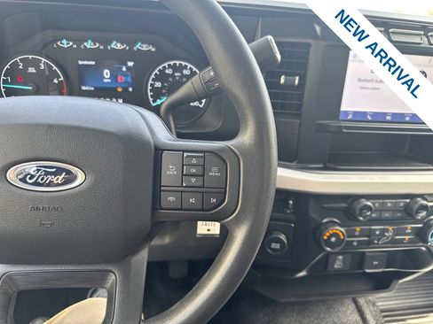 Used 2024 Ford F550 2WD Regular Cab Super Duty image 17