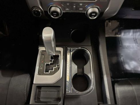 Used 2020 Toyota Tundra 4x4 CrewMax image 24