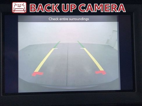 Used 2020 Chrysler Pacifica Touring-L image 24