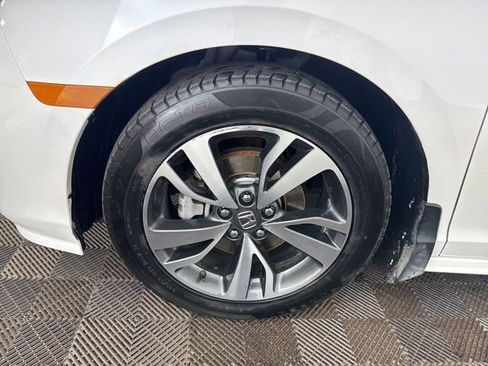 Used 2023 Honda Odyssey Touring image 32