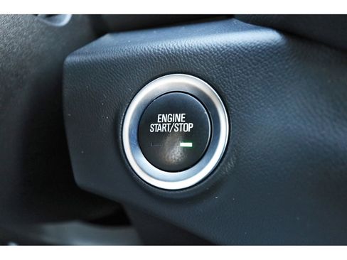 Used 2024 GMC Terrain SLT image 20