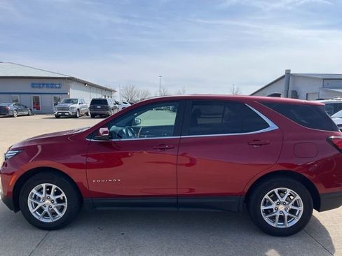Used 2023 Chevrolet Equinox LT FWD image 8