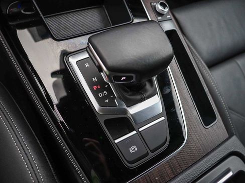 Used 2022 Audi Q5 2.0T Premium Plus image 26