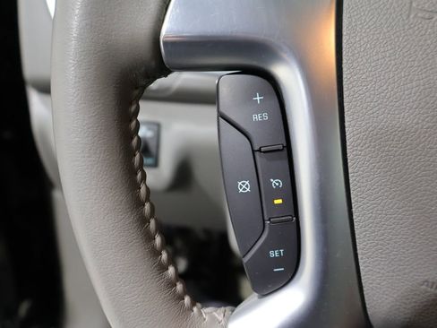 Used 2017 Chevrolet Traverse LT w/ Traveler's Package AWD/4WD image 34