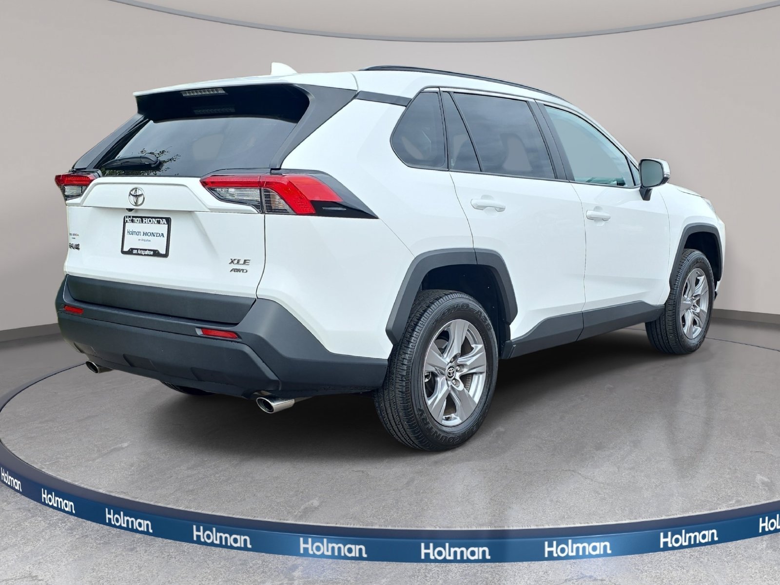 Used 2025 Toyota RAV4 XLE AWD/4WD image 6