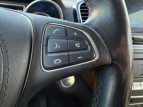 Used 2017 Mercedes-Benz GLS 450 4MATIC w/ Premium Package image 33