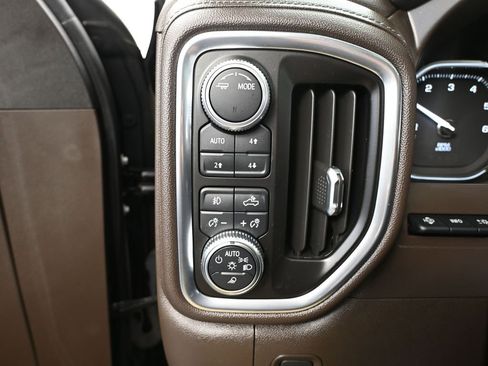 Used 2021 GMC Sierra 1500 Denali w/ Denali Ultimate Package image 38