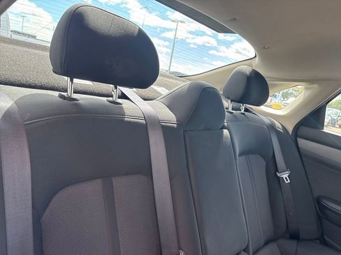 Used 2023 Kia K5 LXS image 25