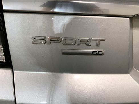 Used 2016 Land Rover Range Rover Sport SE AWD/4WD image 10