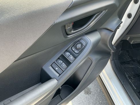 Used 2024 Subaru Crosstrek 2.0i Premium AWD/4WD image 19