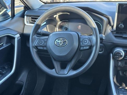 Used 2024 Toyota RAV4 XLE image 19