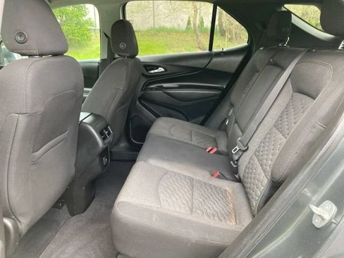 Used 2020 Chevrolet Equinox LT FWD image 22