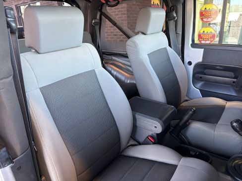 Used 2008 Jeep Wrangler X image 22