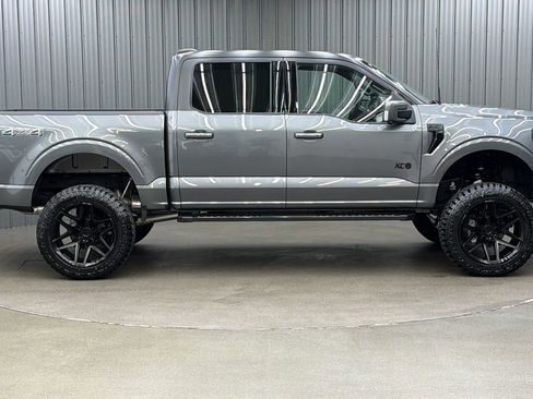 Used 2025 Ford F150 Lariat AWD/4WD image 6