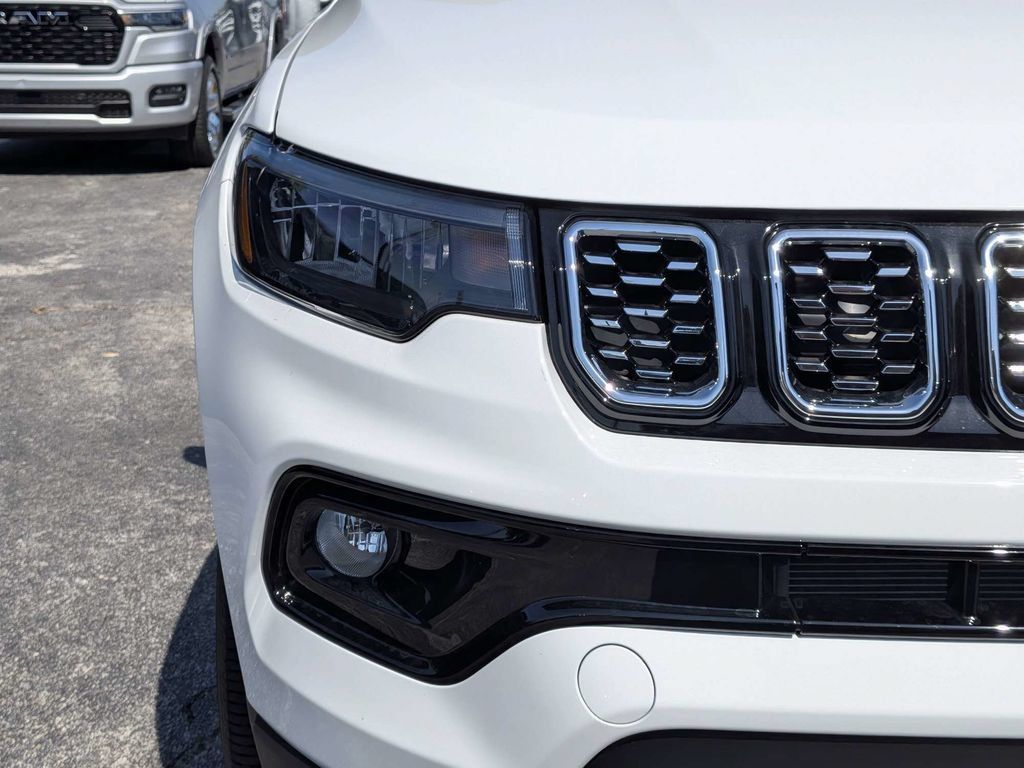 New 2026 Jeep Compass Limited AWD/4WD image 9