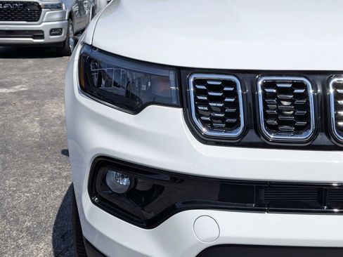 New 2026 Jeep Compass Limited AWD/4WD image 9