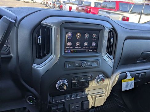 New 2026 GMC Sierra 2500 Pro w/ Convenience Package image 18