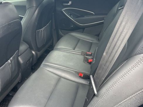 Used 2018 Hyundai Santa Fe Sport w/ Cargo Package FWD image 15