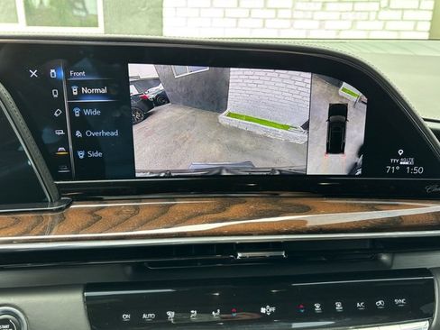 Used 2022 Cadillac Escalade ESV Sport Platinum w/ Heavy-Duty Trailer Package AWD/4WD image 52