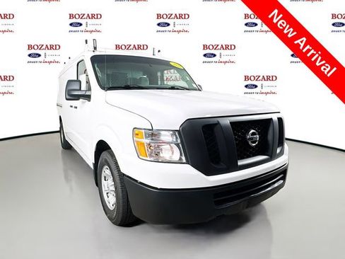 Used 2020 Nissan NV 2500 SV image 1