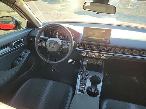 Used 2024 Honda Civic Sport image 9