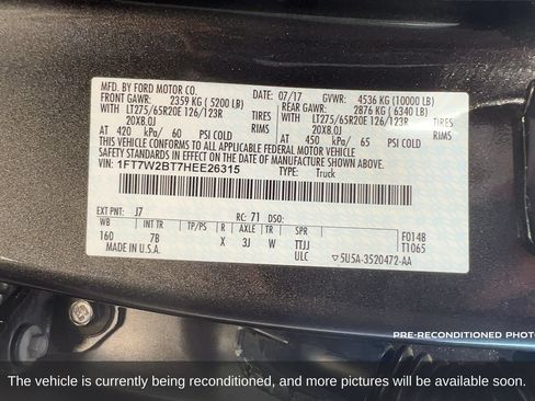 Used 2017 Ford F250 Platinum w/ Platinum Ultimate Package AWD/4WD image 19