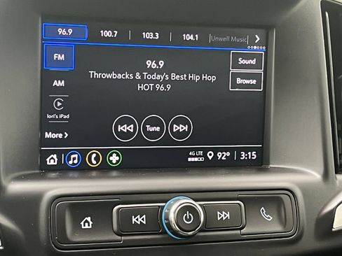 Used 2024 GMC Terrain SLE FWD image 21