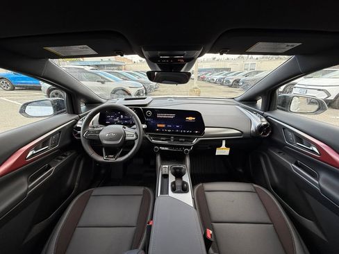 New 2026 Chevrolet Equinox EV RS FWD image 21