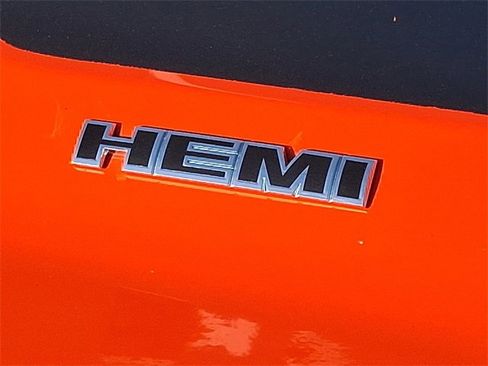 Used 2010 Dodge Challenger R/T image 29