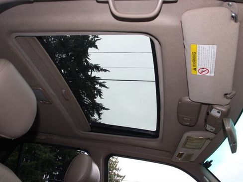 Used 1997 Toyota 4Runner Limited AWD/4WD image 9