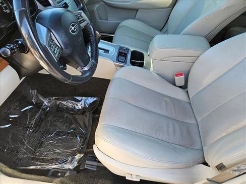 Used 2013 Subaru Outback 3.6R Limited image 11