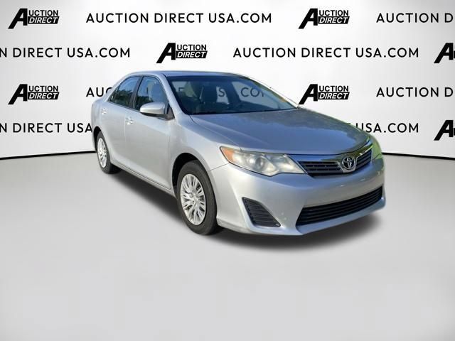 Used 2012 Toyota Camry FWD image 6