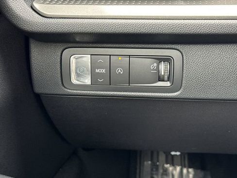 New 2026 Chevrolet Traverse LT w/ Driver Confidence Package image 35