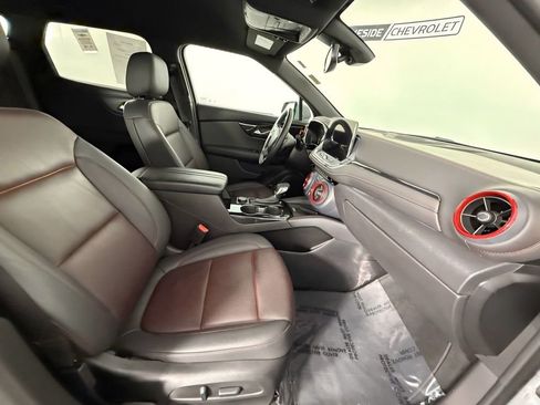 Used 2025 Chevrolet Blazer RS FWD image 29