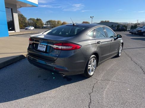 Used 2018 Ford Fusion S image 48
