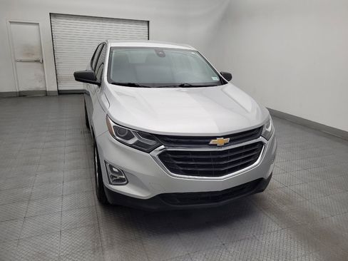 Used 2021 Chevrolet Equinox LS w/ LS Convenience Package FWD image 14