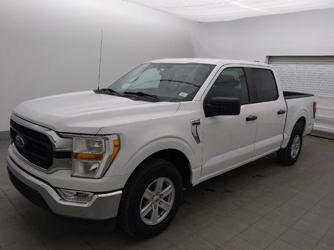 Used 2021 Ford F150 XLT RWD image 2